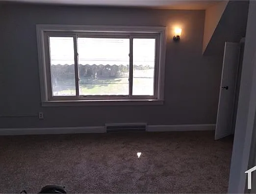 216 Campbell St #2 — Photo 6