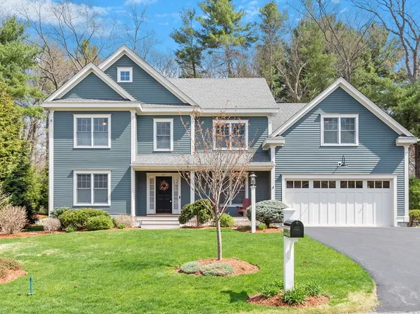 27 Maxwell Rd, Bedford, MA 01730