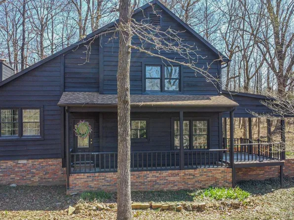 6345 McNutt Dr, Paducah, KY 42001