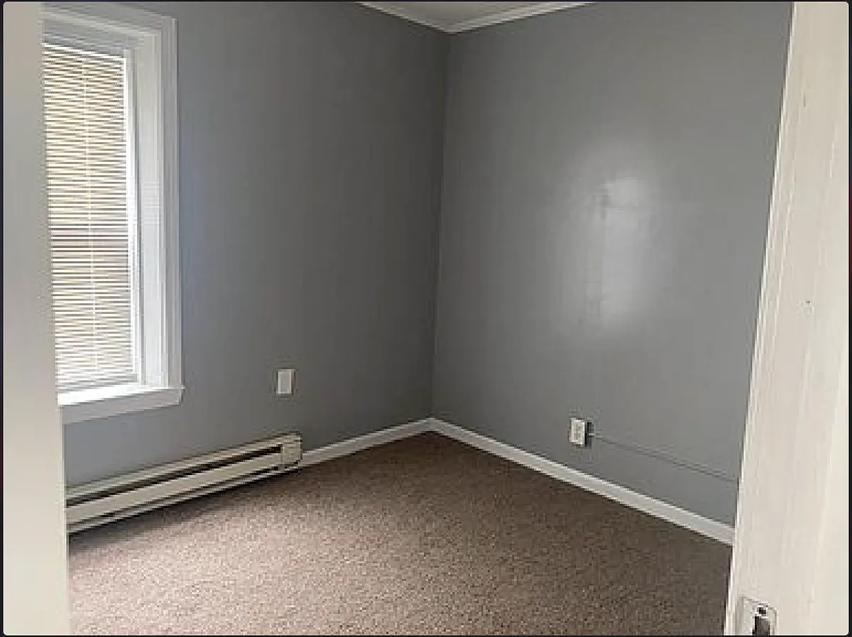Building Photo - 93 Whipple St #3