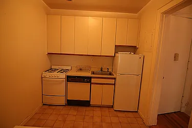 Rented by Guidance Realty Corp.