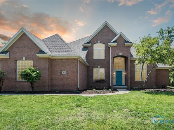 2677 Wimbledon Park, Toledo, OH 43617