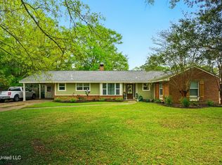 8 E 52nd St, Gulfport, MS 39507