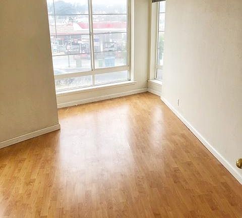 3rd image of 70 Ocean Ave APT 16