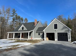 124 Battle St, Webster, NH 03303