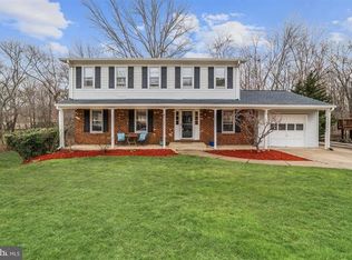 9004 Grovers Theater Ct, Burke, VA 22015