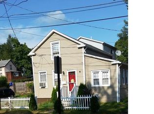 8 Hillside Ct, Middletown, CT 06457