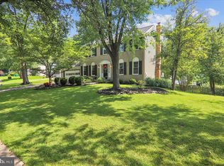 2603 Belle Crest Ln, Silver Spring, MD 20906