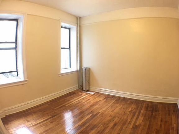 2nd image of 179 Linden Blvd APT 1f