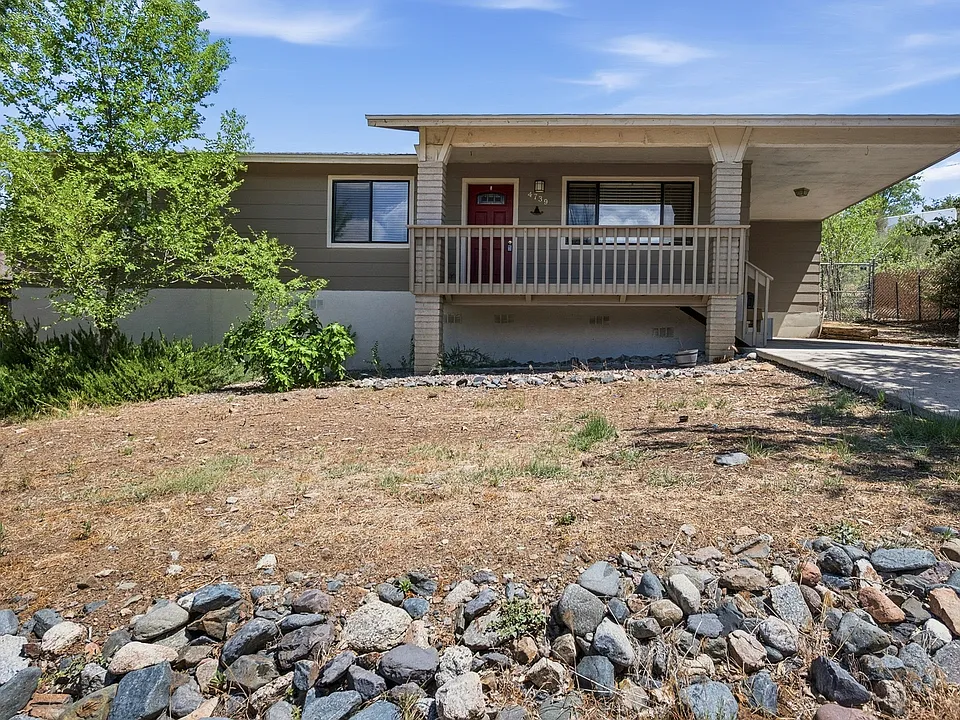 4739 E Julie Dr