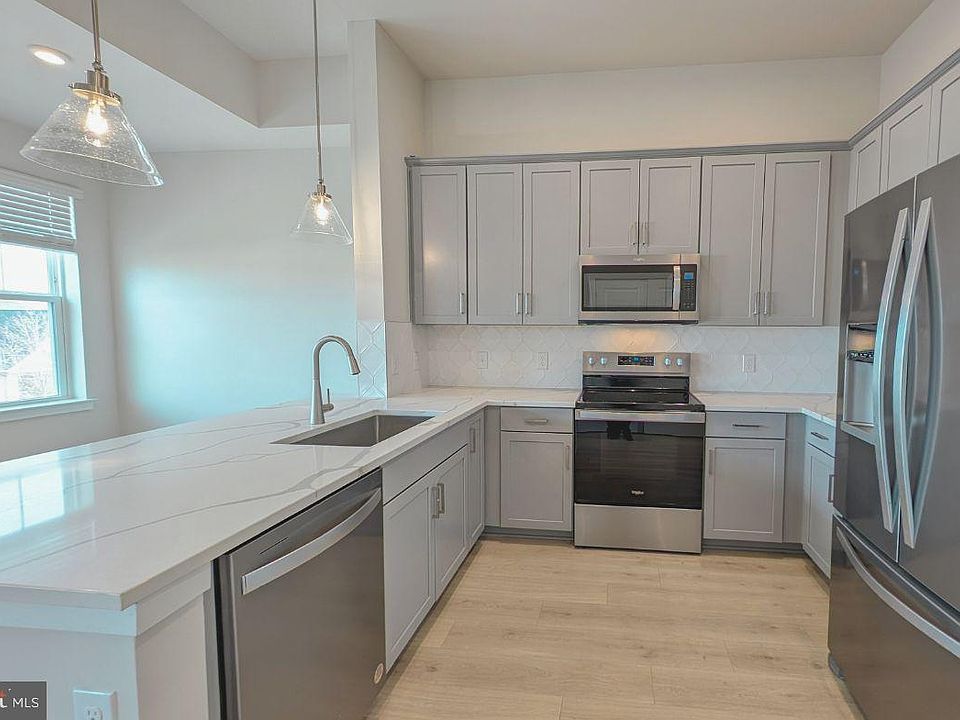 1st image of 700 Mount Airy Ter NE #407