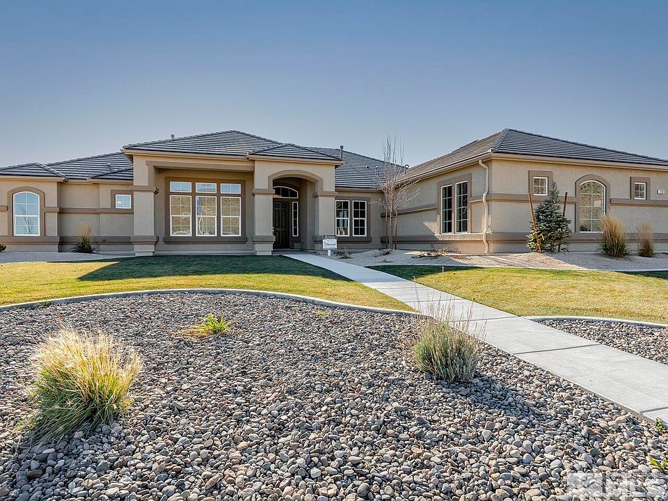 1st image of 220 Pebble Creek Dr
