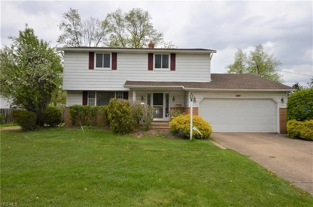 1337 S Circle View Dr photo 1