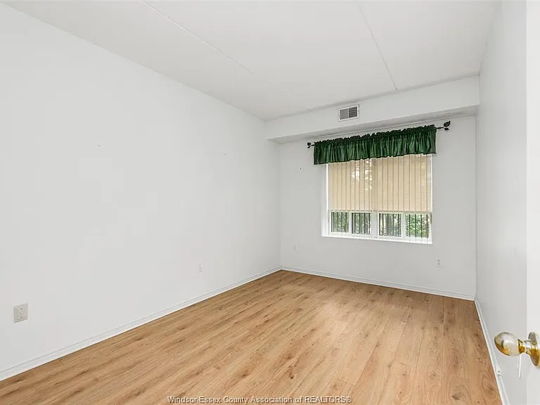 1885 Normandy St #202 — Photo 19