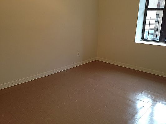 4th image of 640 Wales Ave #16