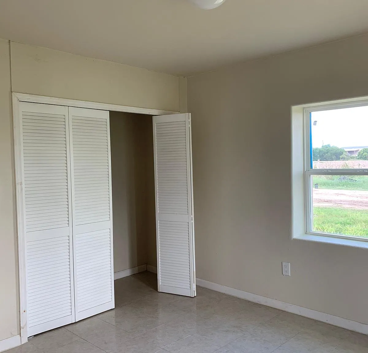 2 bed, $850 — Photo 4