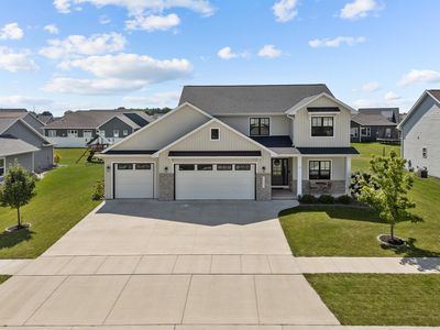 W5553 Hoelzel Way, Appleton, WI, 54915