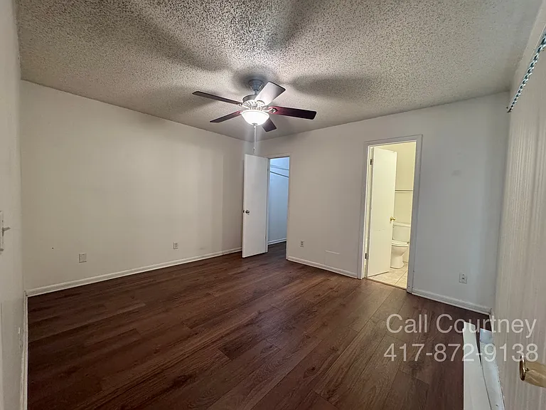 4735 Grove Point Dr — Photo 19
