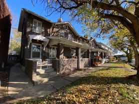 N High St 2886-2892 ONYX