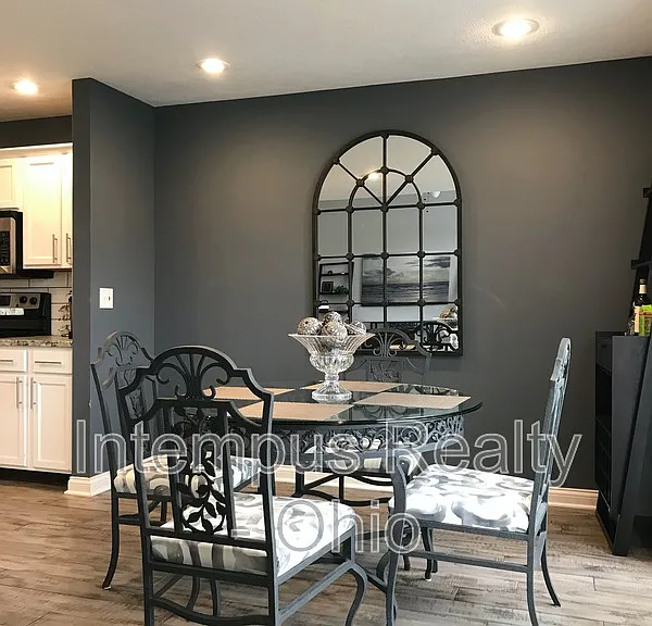 5081 Dinard Way — Photo 10