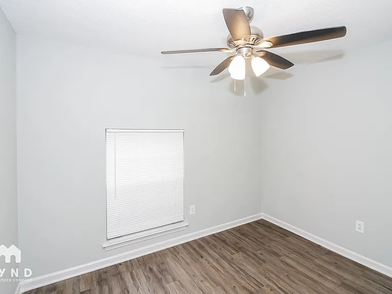 1783 Coral Hills Dr — Photo 10