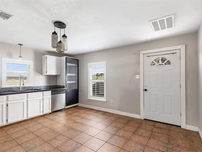 9307 Highway 321 — Photo 19
