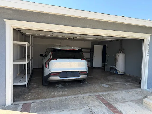 10212 Kamuela Dr — Photo 3