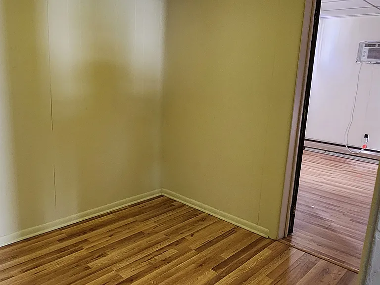 first floor alcove between kitchen and rearmost br