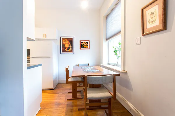 Sold by Orrichio Anderson | media 6