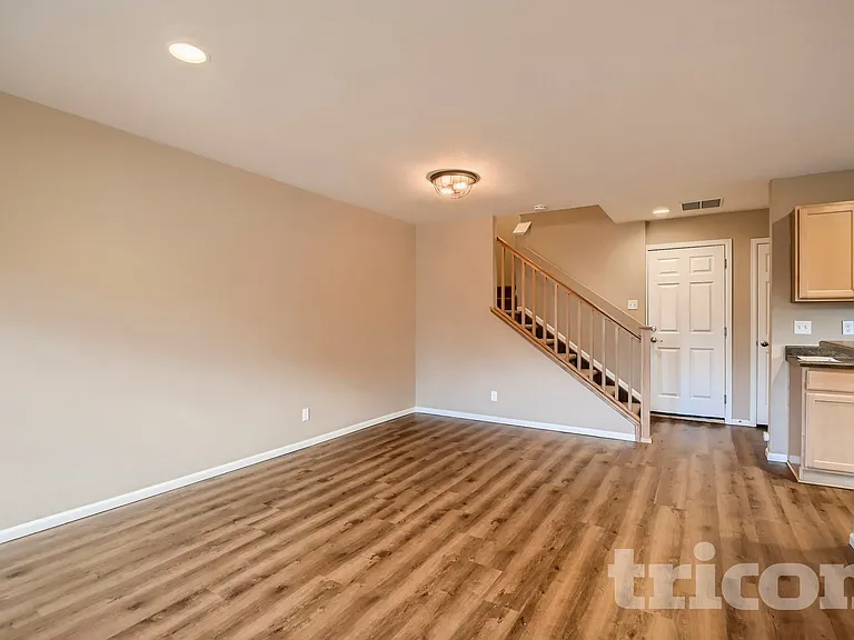 2172 Willow Ct — Photo 6