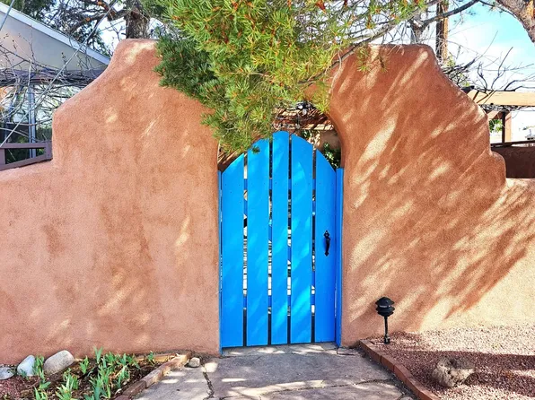 (undisclosed Address), Santa Fe, NM 87505
