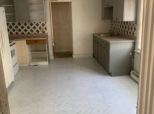 607 Diamond Hill Rd APT 1, Woonsocket, RI 02895