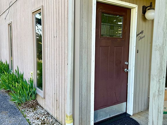 2nd image of 138 Valley View Dr #23