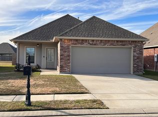 114 Barnet Ct, Lafayette, LA 70507