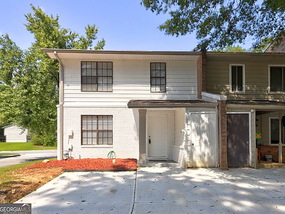 2nd image of 738 Dunaire Way