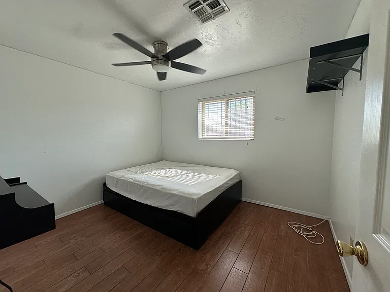 3209 S Capri Cir — Photo 34