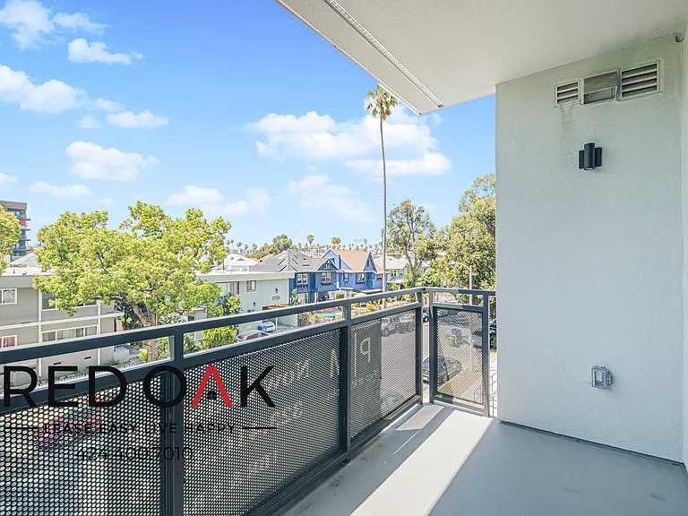 1240 Magnolia Ave #103 — Photo 9