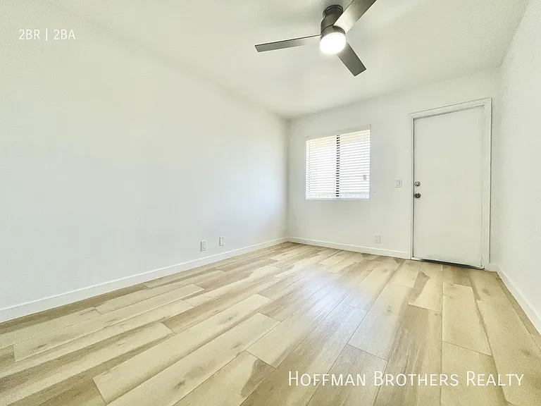 14011 S Budlong Ave #204 — Photo 7