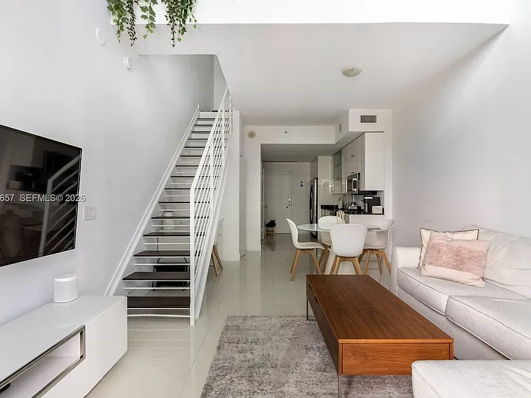 60 SW 13th St #1412 — Photo 9