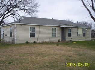 901 W Pleasant Run Rd, Lancaster, TX 75146