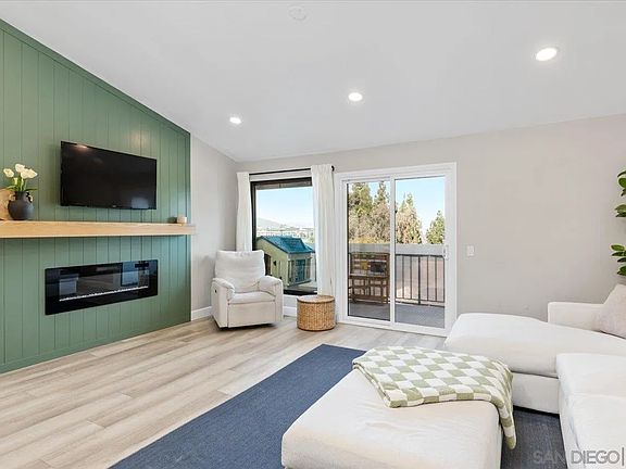 2nd image of 16266 Avenida Venusto Unit E