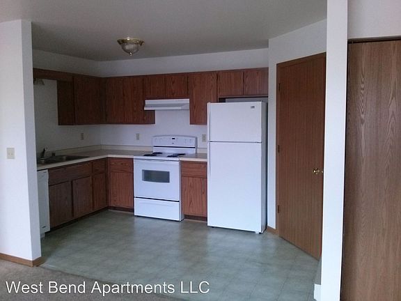 2nd image of 1600 Vogt Dr APT 203