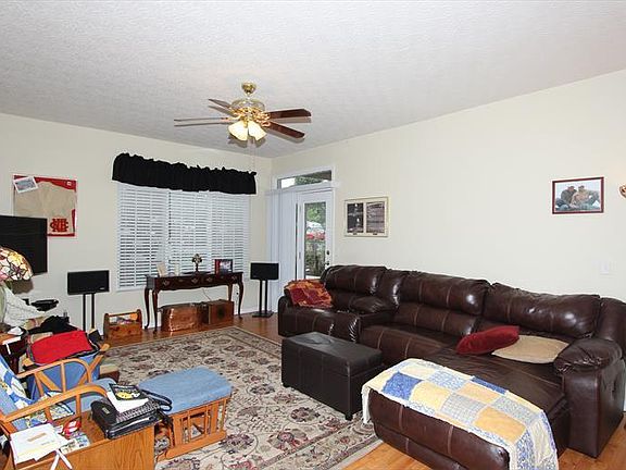 2nd image of 4261 Endeavor Dr #39-104