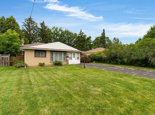 208 Garson St, Barrie, ON L4N3Y7