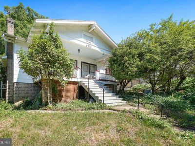 6920 Prince Georges Ave, Takoma Park, MD, 20912