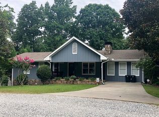 8275 Bailey Mill Rd, Gainesville, GA 30506