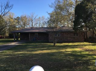 4104 Wembley Ave, Moss Point, MS 39563
