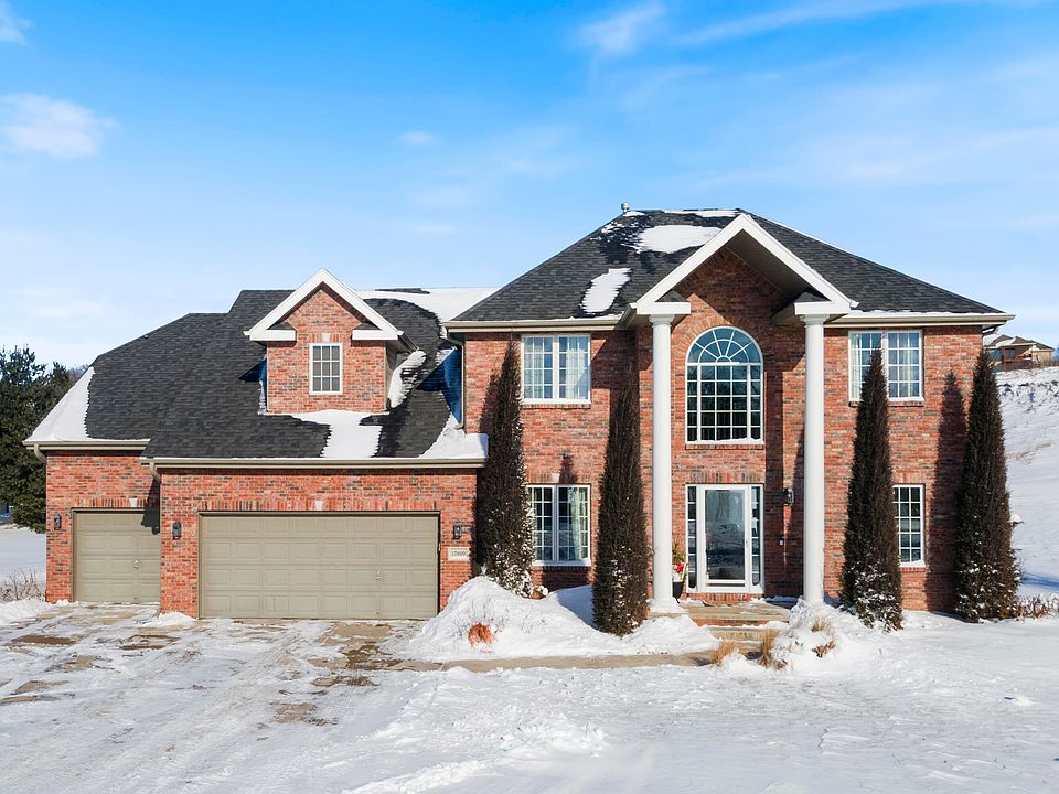 1st image of 17699 Garrett Cir