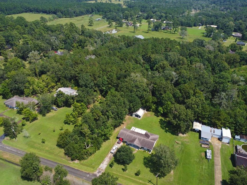 2nd image of 530 Buster Rd