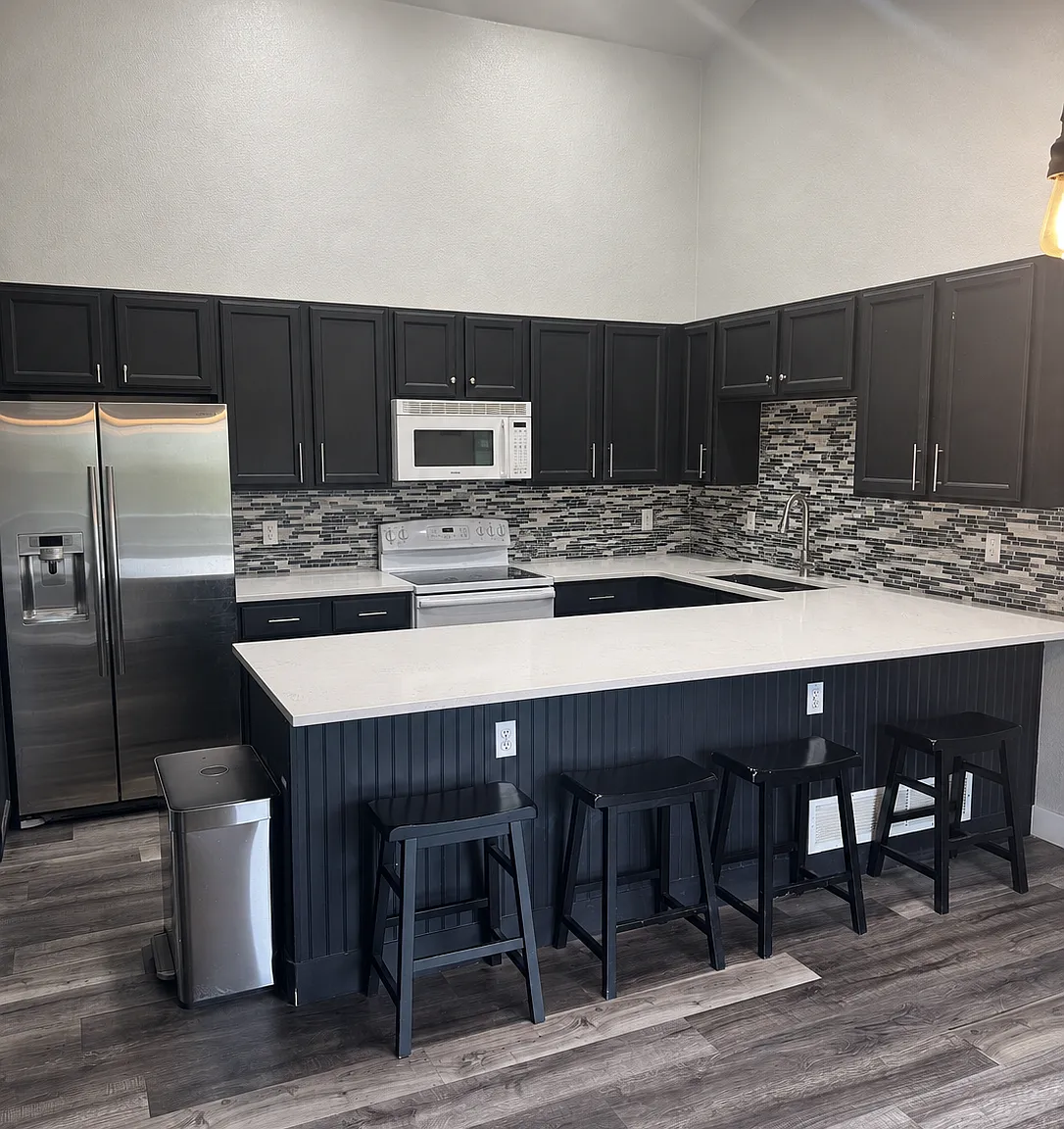 2 bed, 2.5 bath, 1580 sqft, $3,000 — Photo 3